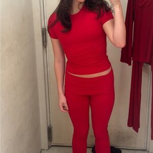 SKIMS T shirt and leggings SET